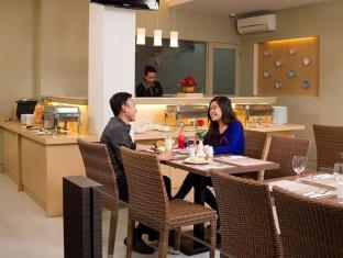 Harlys Residence Jakarta Exterior photo